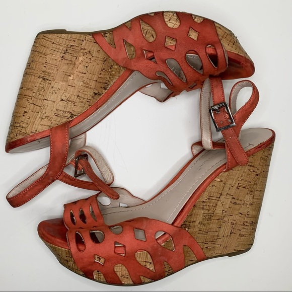 Vintage BCBGeneration Cutout Orange Suede Cork Wedge Sandals - Picture 5 of 5